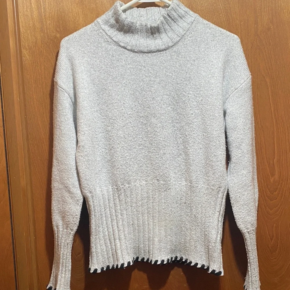 Chunky Wool Blend Light Gray Turtleneck Cozy Knit Sweater Fall - Picture 1 of 12